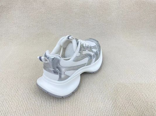 Women white comfort sport shoes with mesh upper breathable and anti slip